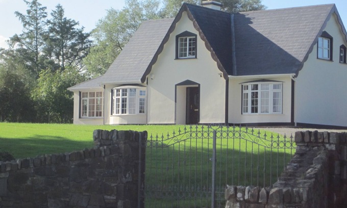 Ballylongford Casa | 4 estrellas, falla Irlanda. auto servicio. sala de juegos, 4 dormitorios, 4 baños. duerme 8