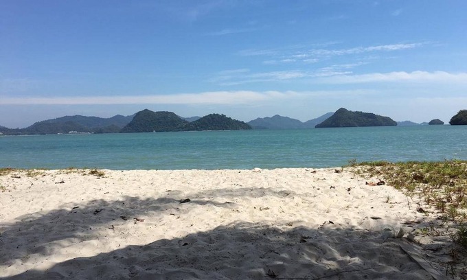 Pulau Tuba Casa | Wild Pasir Panjang