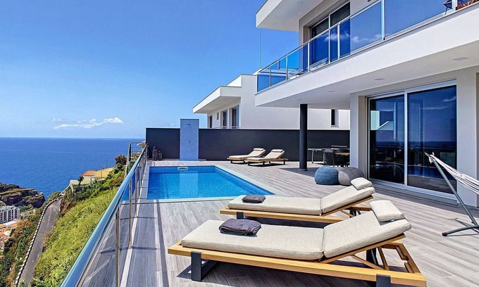 Tabua Casa | Wild River Villa by LovelyStay