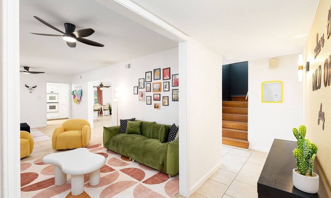 North San Antonio - SAT Casa | Wild West Cowboy l Pool l Games l Pets l Families