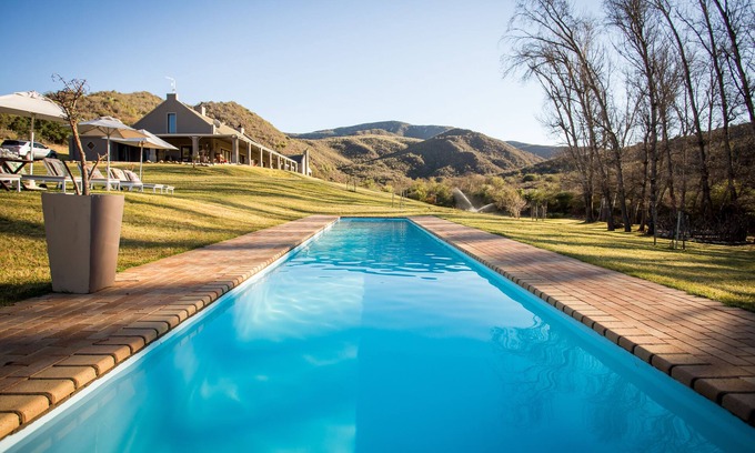 Oudtshoorn Cabina | Wildehondekloof