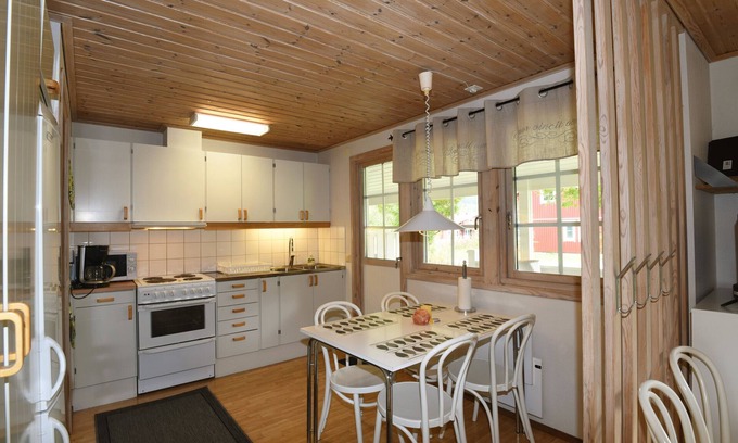 Syssleback Casa | Wilderness cottage at the foot of mountain Branäsberget | SE18024