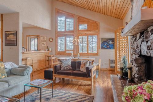 Elkhorn Casa | Wildflower Condo 607