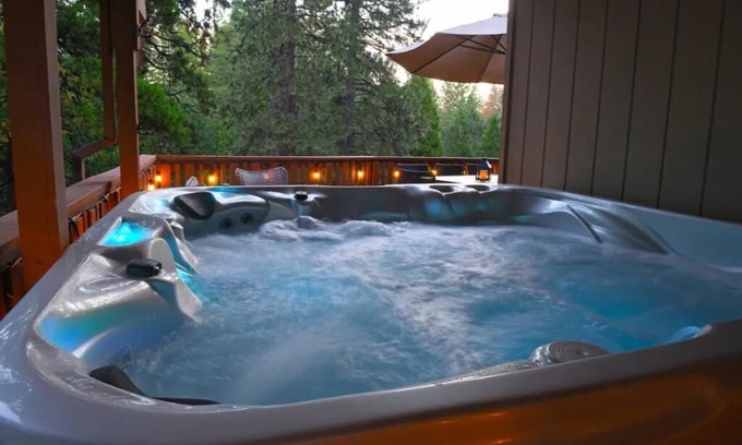 Arnold Chalet De Esquí | Wildtrout Cabin Hot Tub, Pool Table, K9 ok