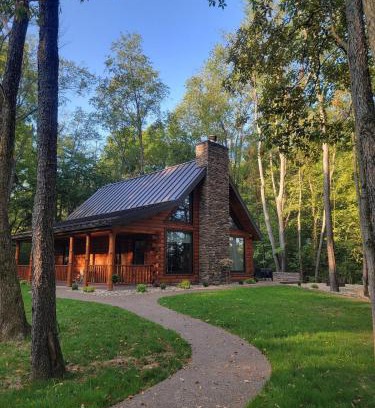 Gambier Casa | WildWood Cabin