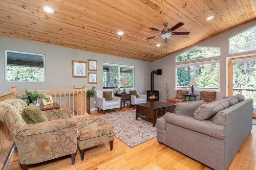 Glencoe Casa | Wiley Lodge