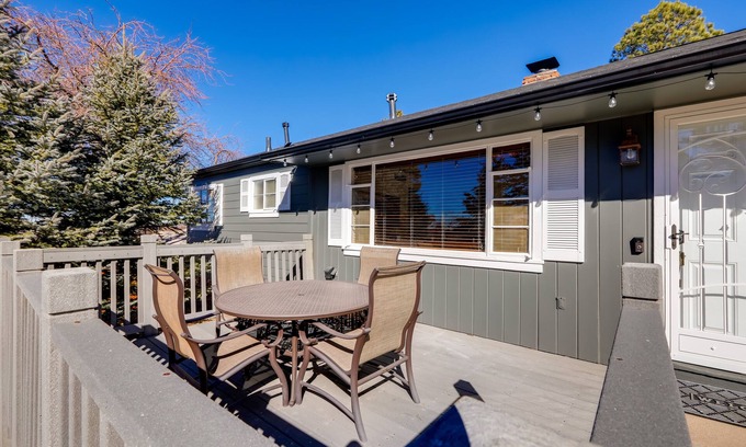 Williams Cabaña | Williams Cottage w/ Patios & Grill Near Route 66