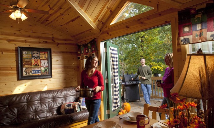 Williamsburg Cabina | Williamsburg Campground