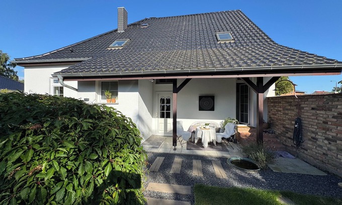 Gingst Apartamento | ♥️Willkommen in the "Villa di Baro" a top ren. Villa from 1931, quiet and noble