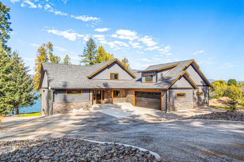 Priest River Casa | Willow Bay