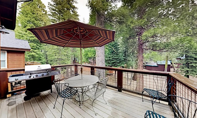 Tahoma Casa | Willow Creek Hideway