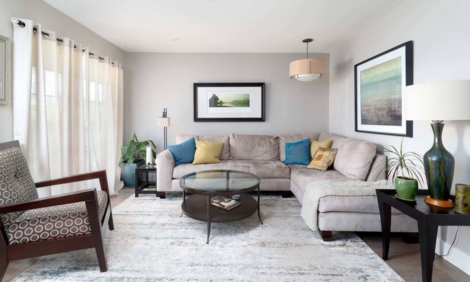 Willow Glen Casa | Willow Glen Cottage, Exudes Grace and Charm