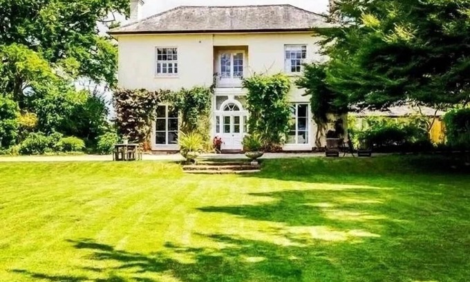 Bromsash Casa | Willow House - Birch Stays (New Home)