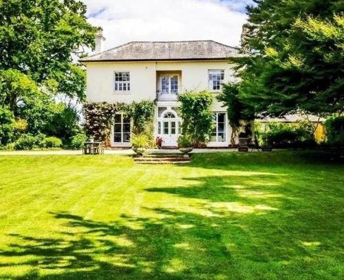 Bromsash Casa | Willow House By Birch Stays