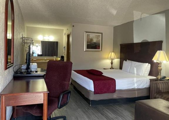 Branson Theater District Hotel | Willow Tree Inn Branson