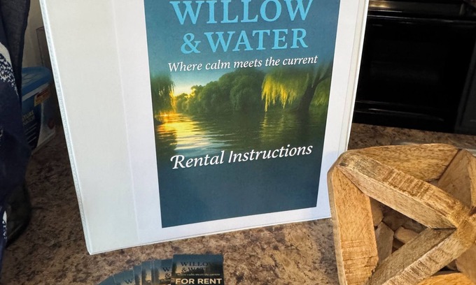 Welaka Casa | Willow & Watern“Where calm meets the current”