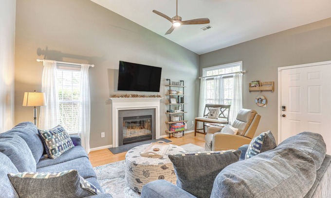 Murraysville Casa | Wilmington Family Home: 6 Mi to Wrightsville Beach