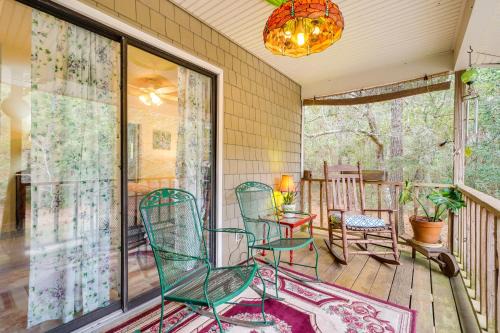 Sea Breeze Casa | Wilmington Getaway Near Carolina Beach Boardwalk!