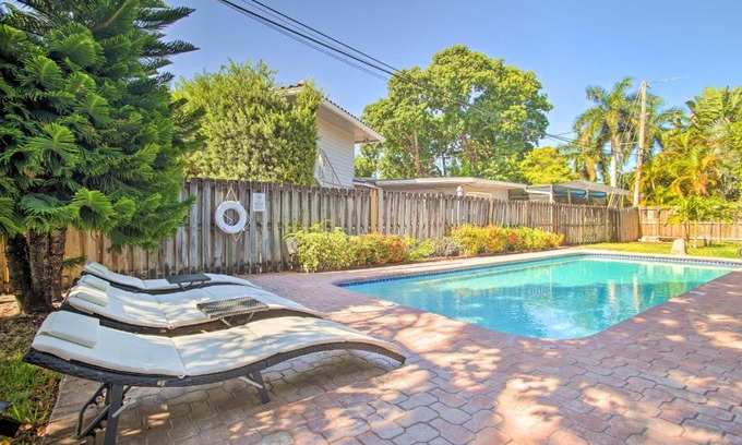 Wilton Manors Casa | Wilton Manors Home with Pool about 4 Mi to Beach!
