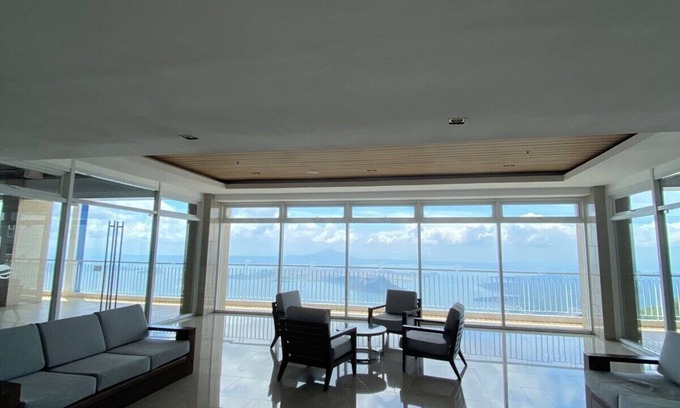 Tagaytay Apartamento | Wind Tower 1 Unit 2409 Penthouse