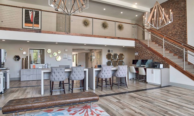 Homewood Apartamento | Windsor Highlands Apartments by Landing