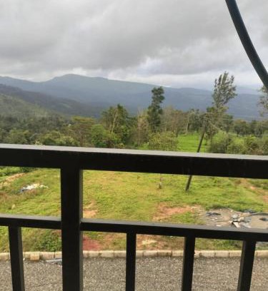 Elappara Apartamento | Windy MOUNTAIN