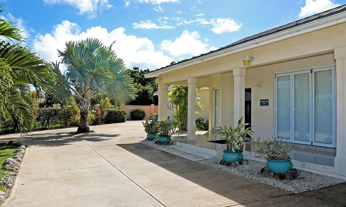 Oistins Villa | Charming 3-bedroom villa with private pool and coastal cliff view