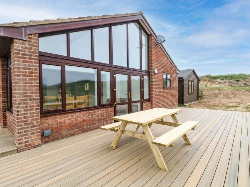 Irstead Casa | Windyridge
