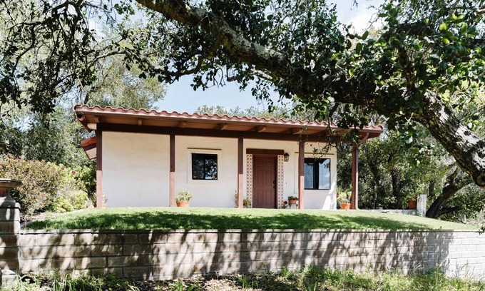 Arroyo Grande Casa | Wine Country Canyon Casita
