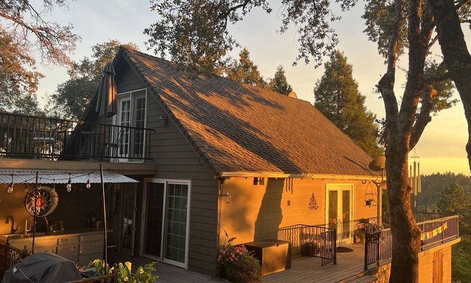Iowa Hill Casa | Wine Tasting, Rafting & Hiking Retreat With Canyon Views