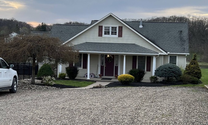 Sunbury Casa | Winery Guest House