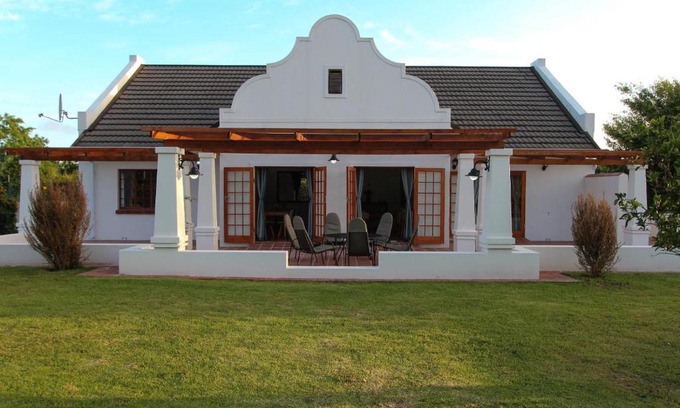 George Casa | Wingrock Guesthouse