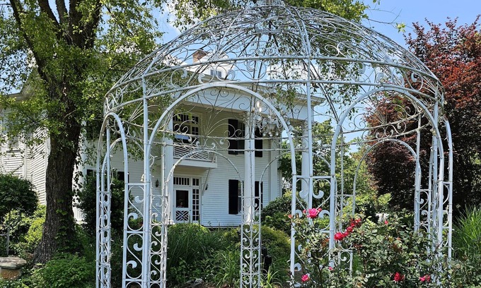 Madison Heights Cama Y Desayuno | Winridge Manor B&B
