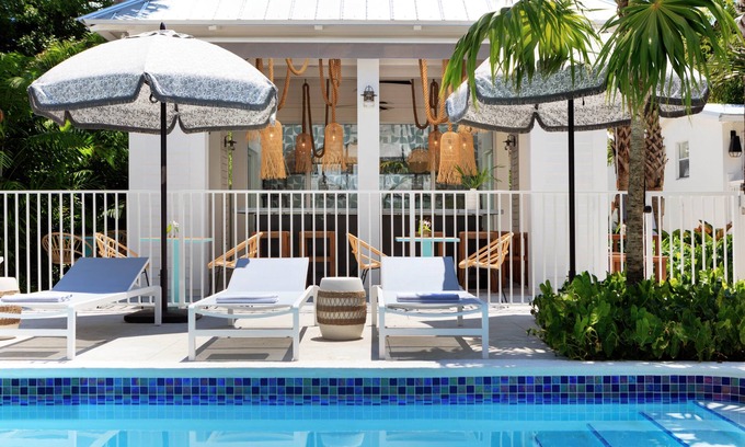 Old Town Hotel | Winslow's Bungalows - Key West Historic Inns