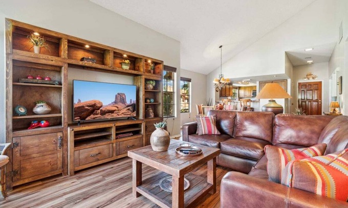 Scottsdale Ranch Condominio | The Fountains Scottsdale Ranch 2 bedroom 2 bath 1 car garage