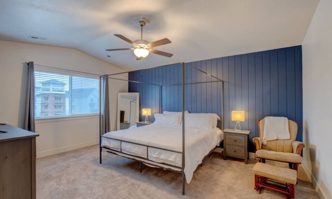 American Fork Casa | WINTER PROMO!! Pet-Friendly Home W/ Large Fenced Yard & Mtn Views