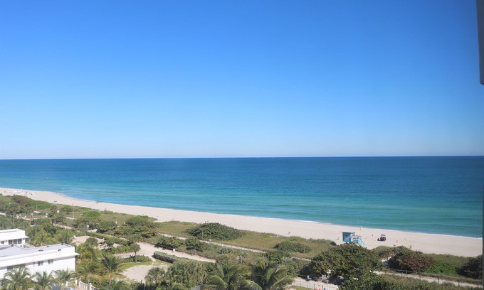 Surfside Condominio | Alquiler de Invierno en la playa en Surfside