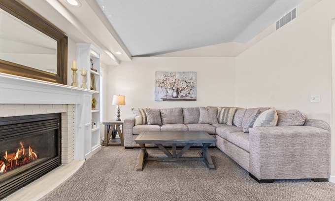 Eagle Casa | Winter Special Rates!⭐️