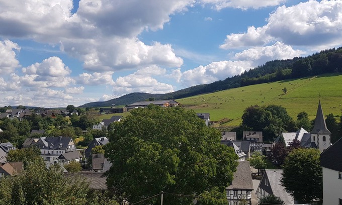 Boedefeld Apartamento | Winterberg-schmallenberg-bödefeld Wohnung mit Balkon und Toller Aussicht