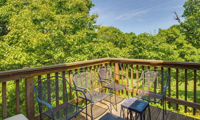 Nellysford Apartamento | Wintergreen Resort Vacation Rental w/ Pool Access!