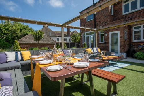 Ramsgate Casa | Winterstoke View-Family&Dog Friendly Beach Retreat
