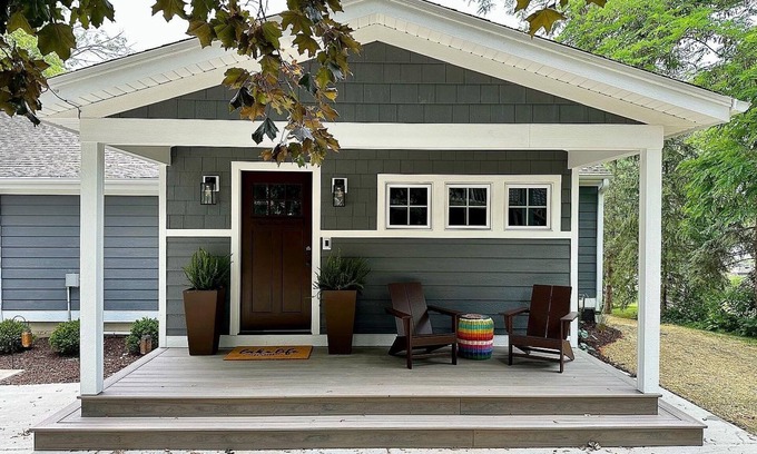 Tichigan Casa | Wisconsin Retreat! Fully Updated Home on Relaxing Lake Tichigan