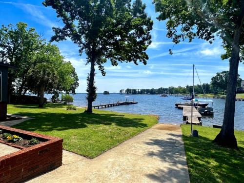 Chapin Casa | Wishing & Fishing on Lake Murray, SC