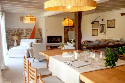 Valdaliga Casa | Wishome - Casa nueva piscina climatizada cerca de Comillas