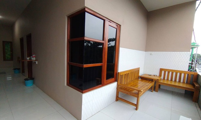 Surakarta Casa | Wisma Kencana Guesthouse