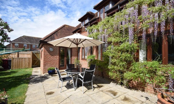 Tangmere Casa | Wisteria Way, Tangmere