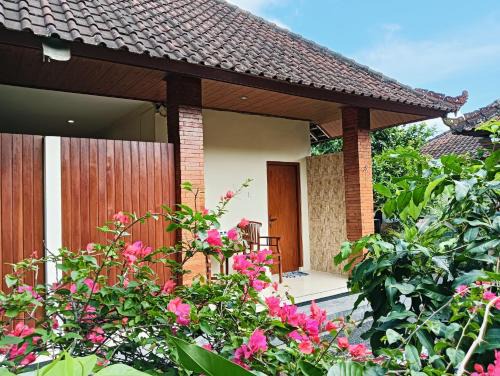 Petulu Casa | Wisuda Guest House