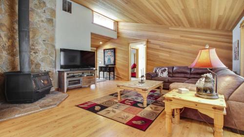 Deer Park Casa | Witchhazel 1