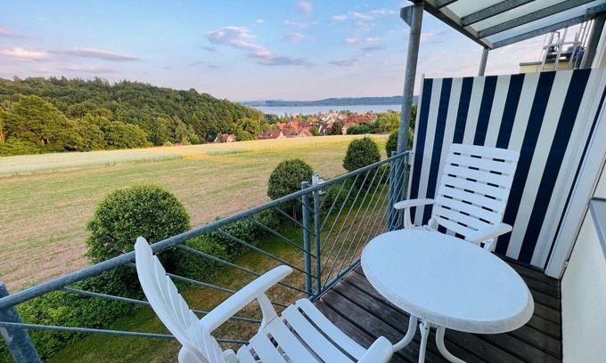 Spalt Apartamento | With dog! - Family apartment with lake view