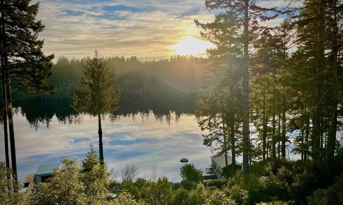 Dunes City Apartamento | Frente al lago Woahink en Florencia Oregon